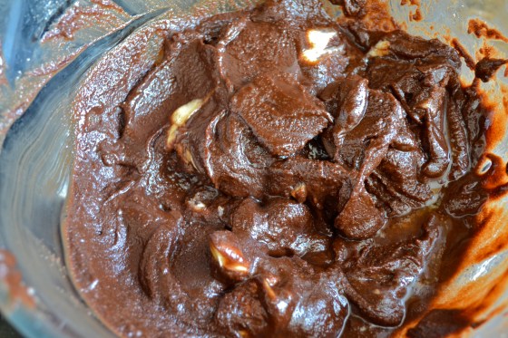 Mini Flourless Chocolate Cake with Raspberries